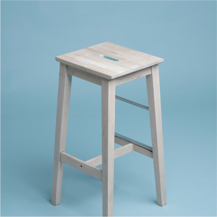 Bar stool